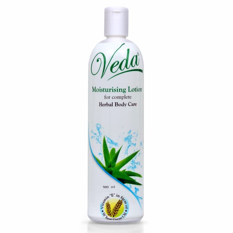VEDA MOISTURIZING LOTION FOR COMPLETE HERBAL BODY CARE 200 ML 1362 VEDA MOISTURIZING LOTION FOR COMPLETE HERBAL BODY CARE 200 ML 1362 - Image 1
